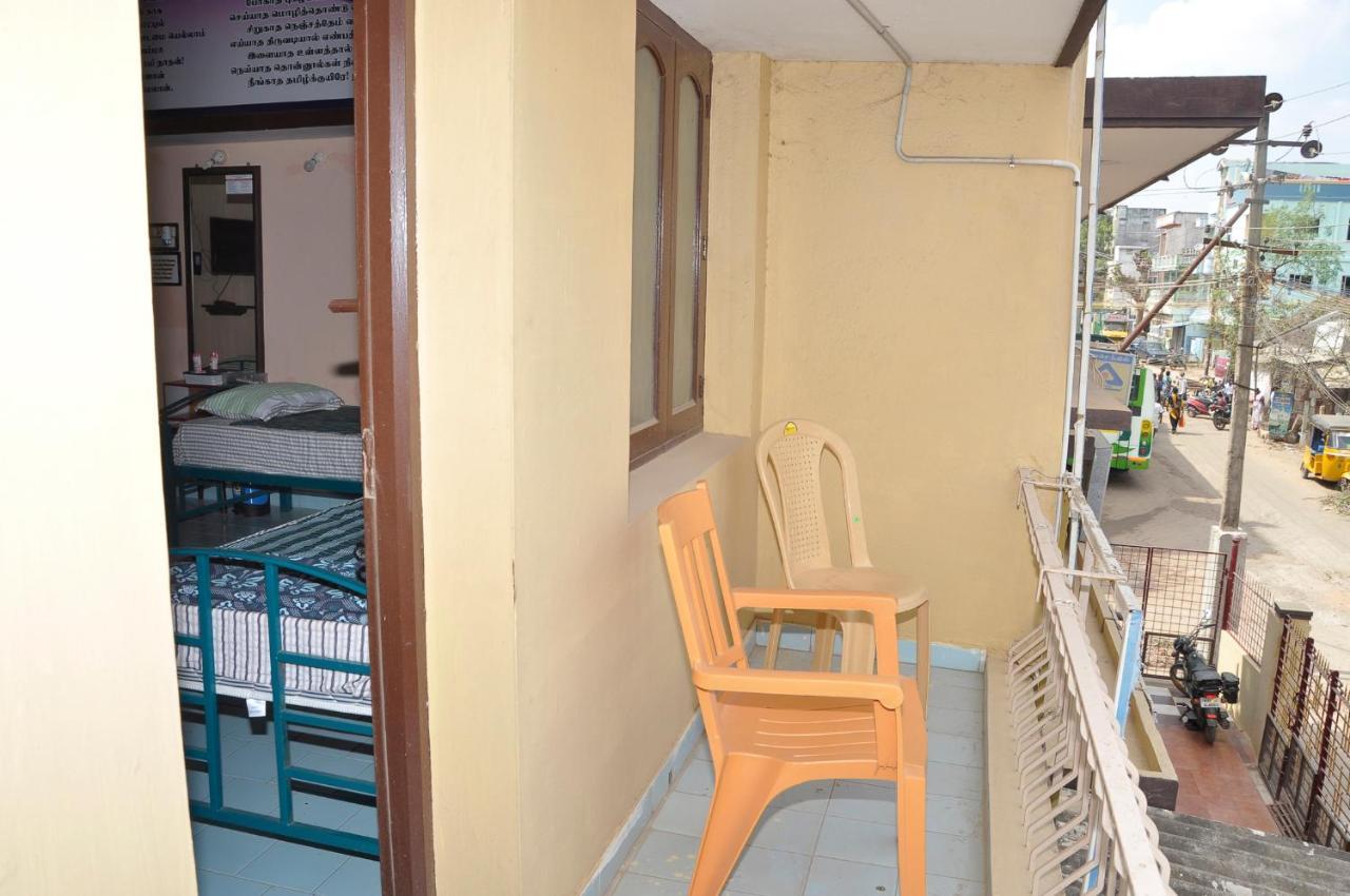 Homestay Senthil Akam Ćidambaram Zewnętrze zdjęcie