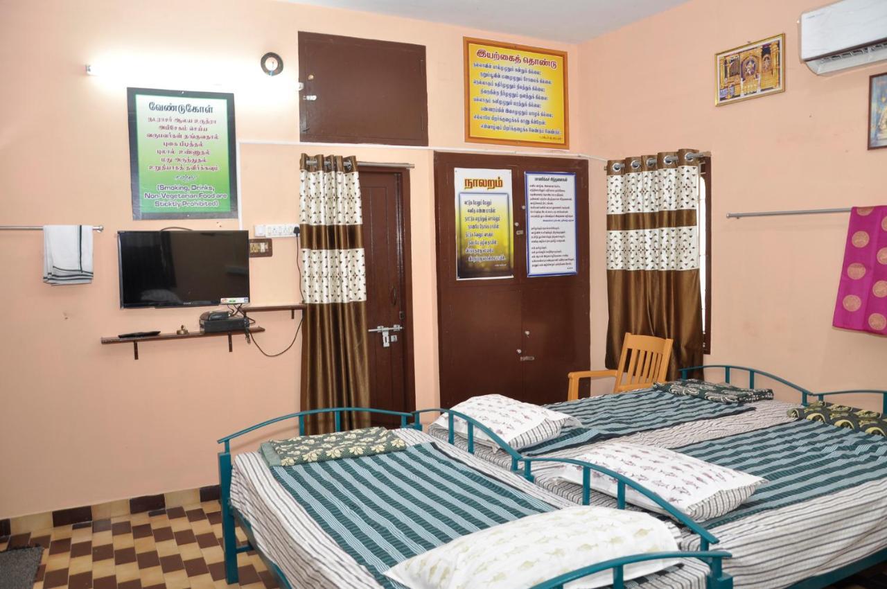 Homestay Senthil Akam Ćidambaram Zewnętrze zdjęcie