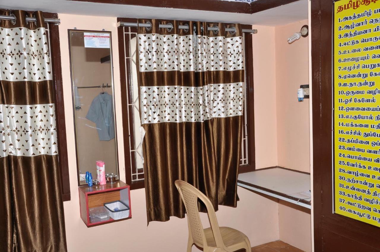 Homestay Senthil Akam Ćidambaram Zewnętrze zdjęcie